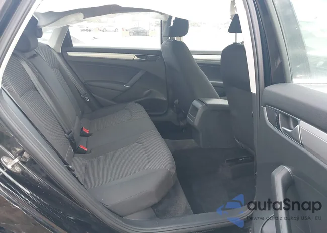 1VWAT7A33GC002554: 41958245