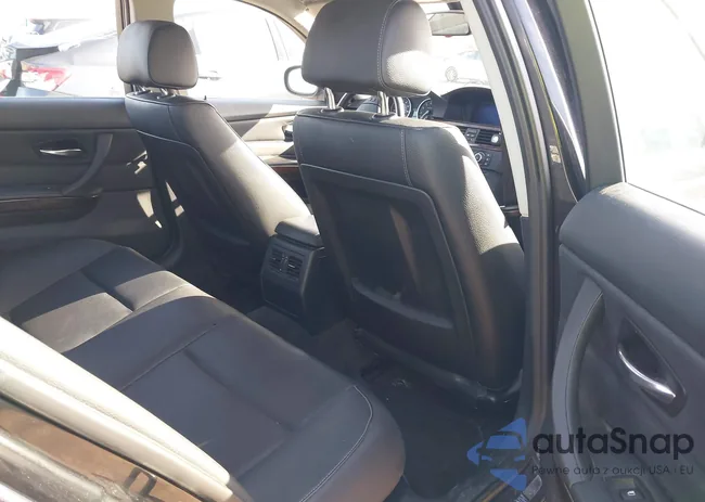 WBAPL5C51BA919736: 41958567