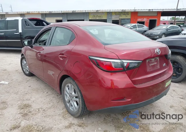 3MYDLBYV5JY322453: 41959423