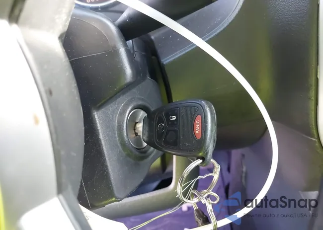 1C4NJDEB5GD580014: 41960359