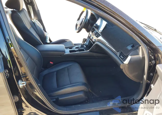 1HGCV1F36JA020546: 41959758