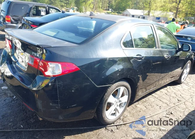 JH4CU26699C014529: 41961081