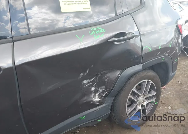 3C4NJDBB6JT283680: 41961266