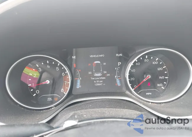 3C4NJDBB6JT283680: 41961266