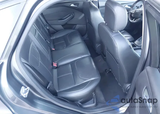 1FADP3F21GL356625: 41961344