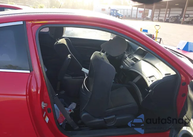 1HGCS12319A011568: 41960754