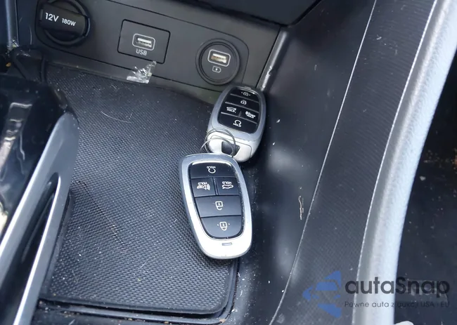 KMHL64JA7NA243232: 41962322