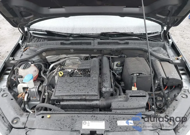 3VW167AJ9GM264437: 41962453