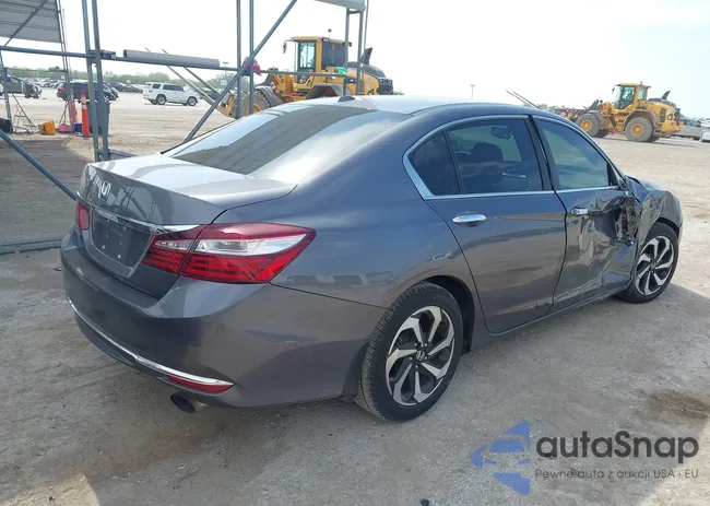 1HGCR2F81HA060226: 41962467