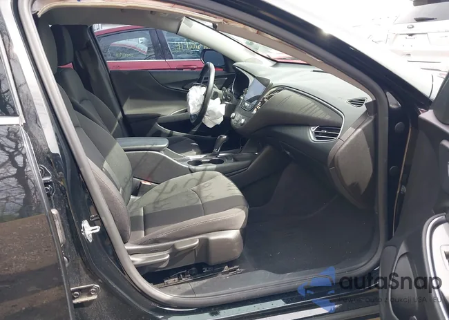 1G1ZD5ST7JF276778: 41961637