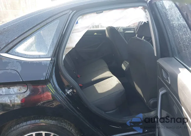 3VWC57BUXMM090006: 41961935