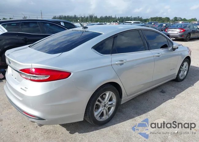 3FA6P0LU2JR281231: 41963083