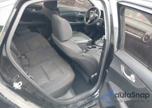 3KPF24AD2KE099198: 41963277