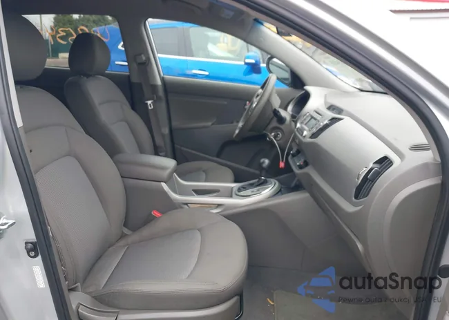 KNDPBCAC0G7845189: 41963433