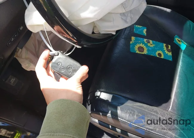 2T2ZK1BA8FC149960: 41963556