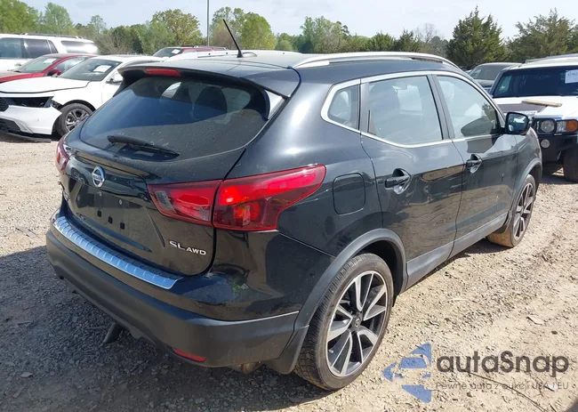 JN1BJ1CRXJW203095: 41962661