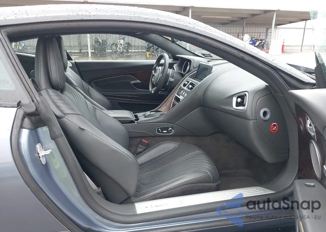 SCFRMFAV4HGL03067: 41962702