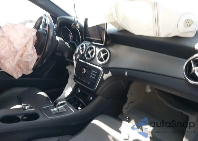 WDDSJ5CB1FN195205: 41962755