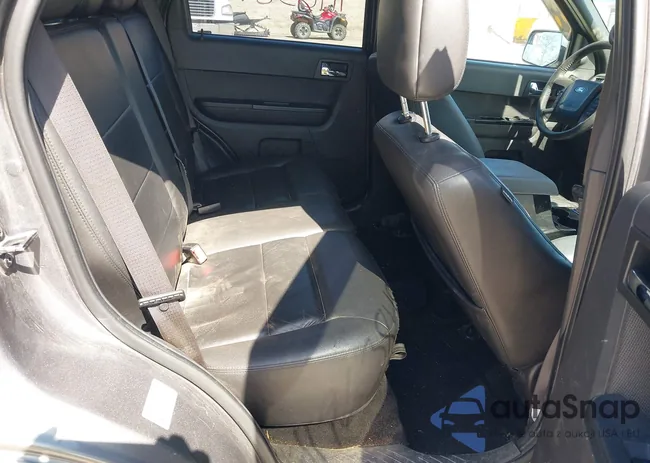 1FMCU9EGXCKB56496: 41963848