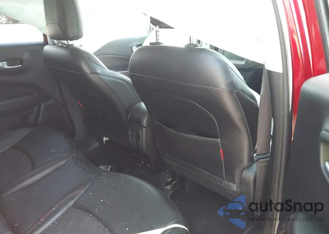 3C4NJDDB5MT591117: 41965127