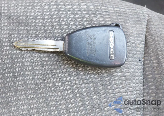 1D7HU18NX8J116475: 41965556