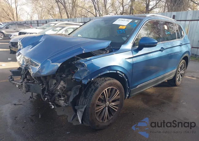 3VV2B7AX7JM036291: 41964720