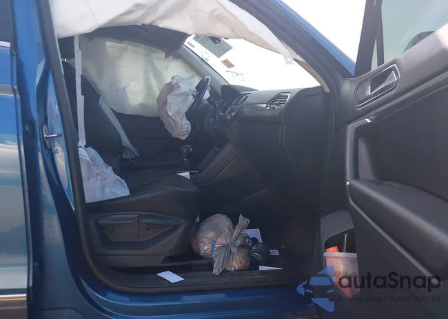 3VV2B7AX7JM036291: 41964720