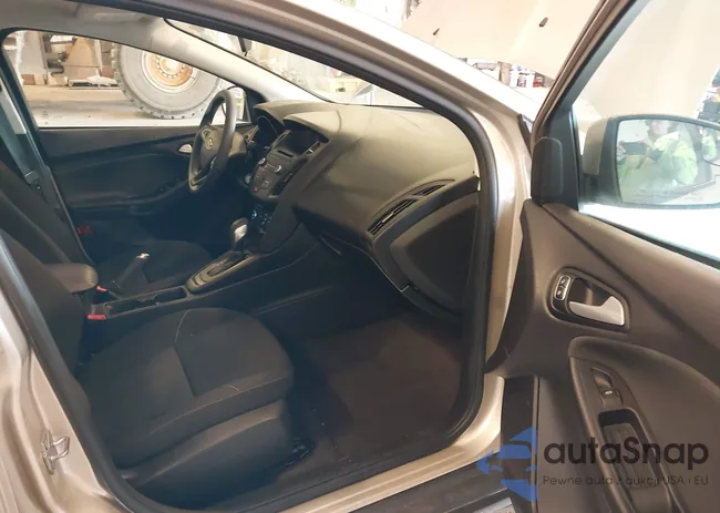 1FADP3F29HL315368: 41964934