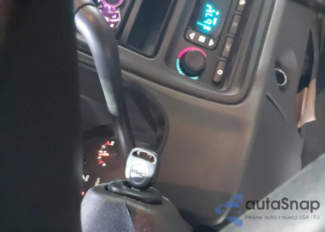 2GTEK13T051320443: 41966183