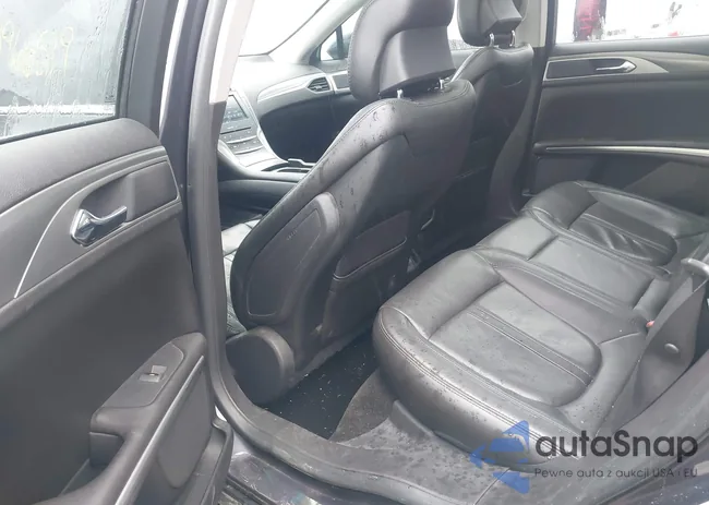 3LN6L2LU6ER829668: 41966519