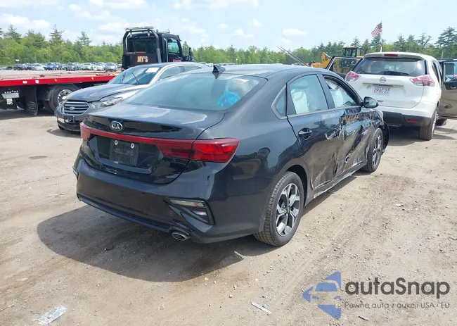 3KPF24AD1KE022483: 41965674