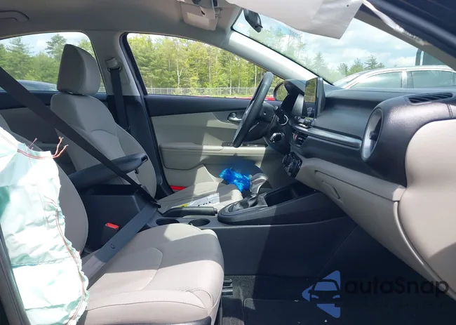 3KPF24AD1KE022483: 41965674