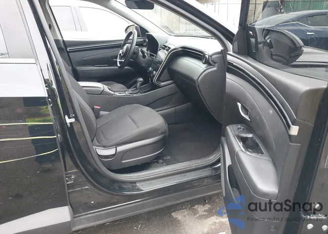 5NMJBCAE2NH079124: 41967117