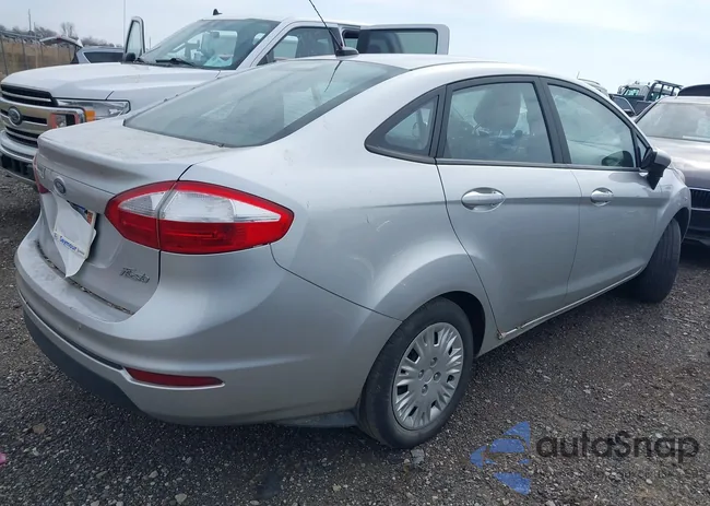 3FADP4AJXKM152076: 41967273