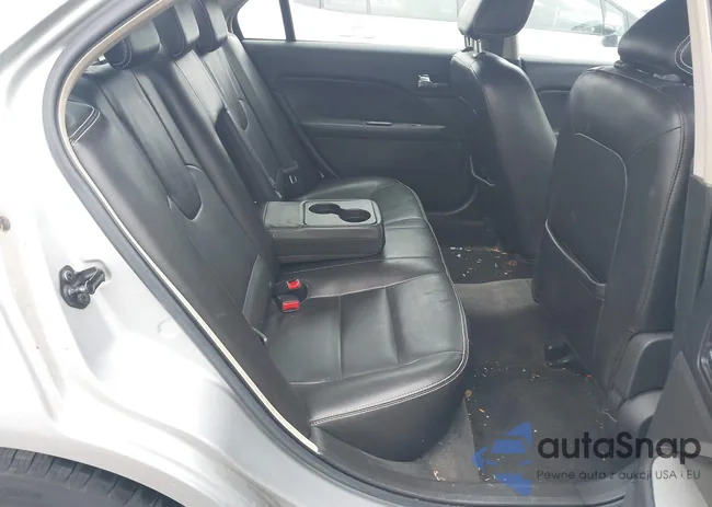 3FAHP0CG5AR235654: 41967548