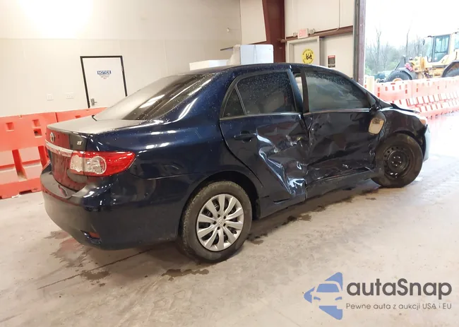 2T1BU4EE5DC026825: 41966575