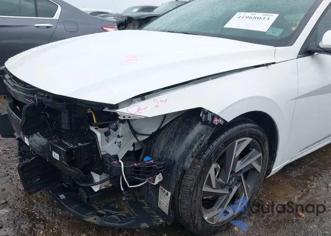 KMHLP4DG3RU687130: 41968033