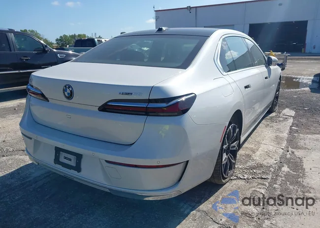 WBY43EJ04RCR84042: 41968036