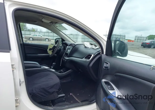 3C4PDCAB1JT140955: 41968324