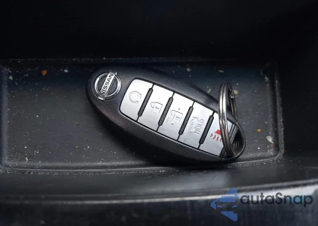 1N4AL3AP9EC404418: 41967668