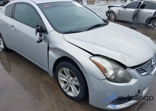 1N4AL2EP4AC180182: 41968970