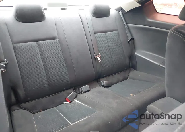 1N4AL2EP4AC180182: 41968970