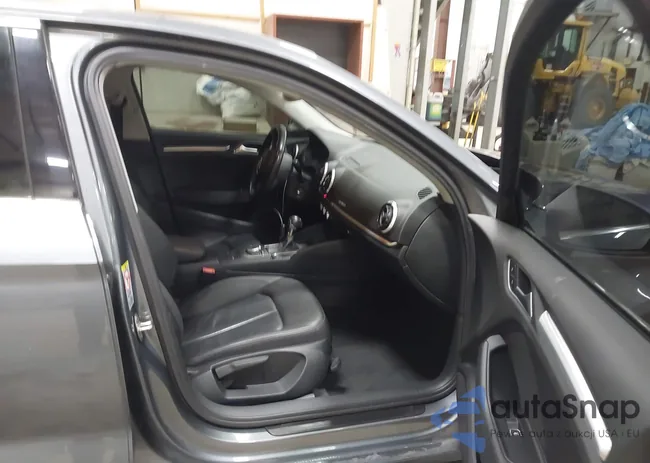 WAUBFGFF1F1003260: 41969116