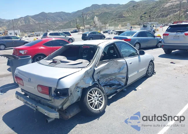 JH4DB7669WS001949: 41969296