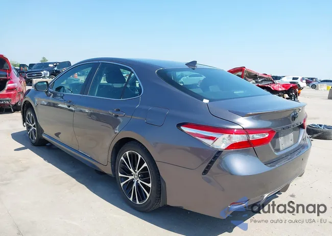 4T1M11AK0LU999698: 41969351