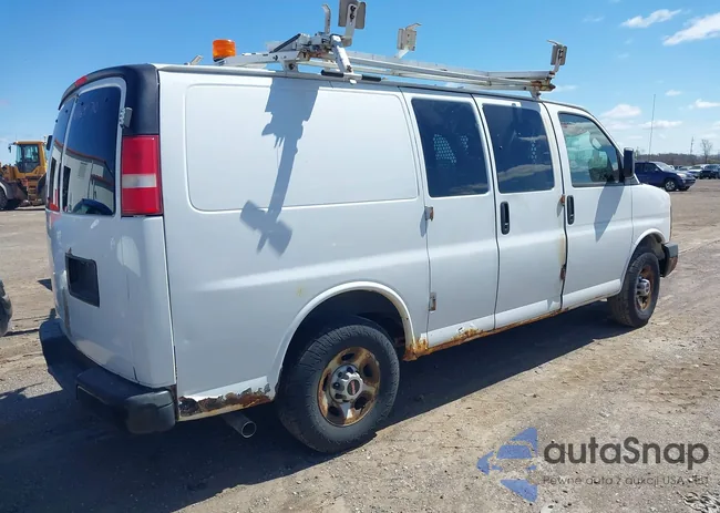 1GTGG25C581185130: 41969370