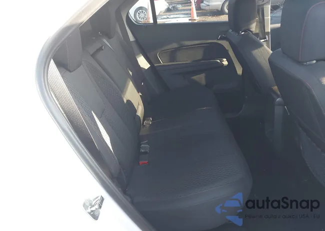 2GNFLEEK2E6220299: 41968680