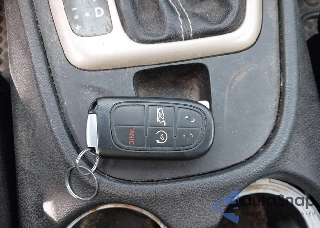 1C4PJMCS2FW601271: 41969742