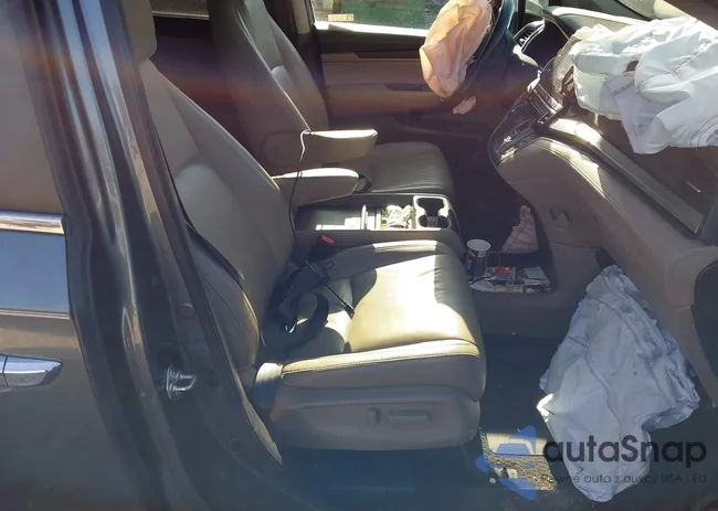 5FNRL6H75JB068929: 41971228