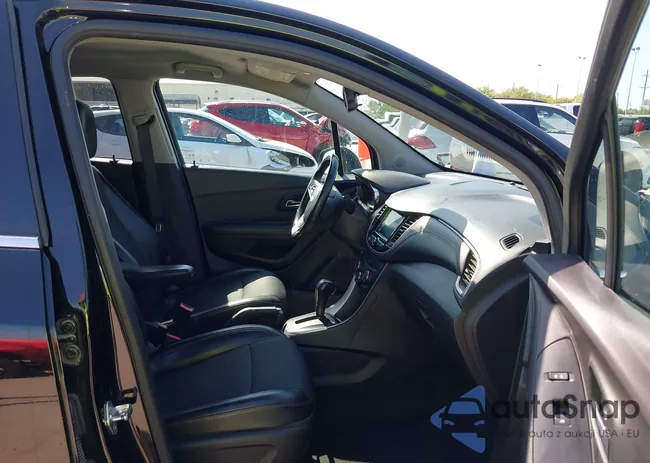 KL7CJLSB6KB956193: 41971359